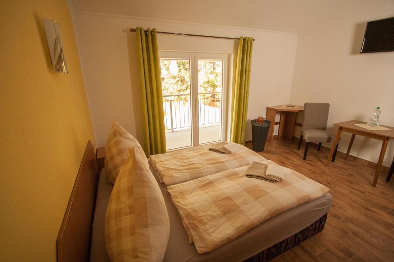 Pension Diener Nausslitz Exterior foto